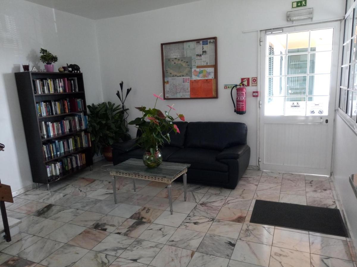 Casa de hóspedes Pensao Residencial Teresinha 2*